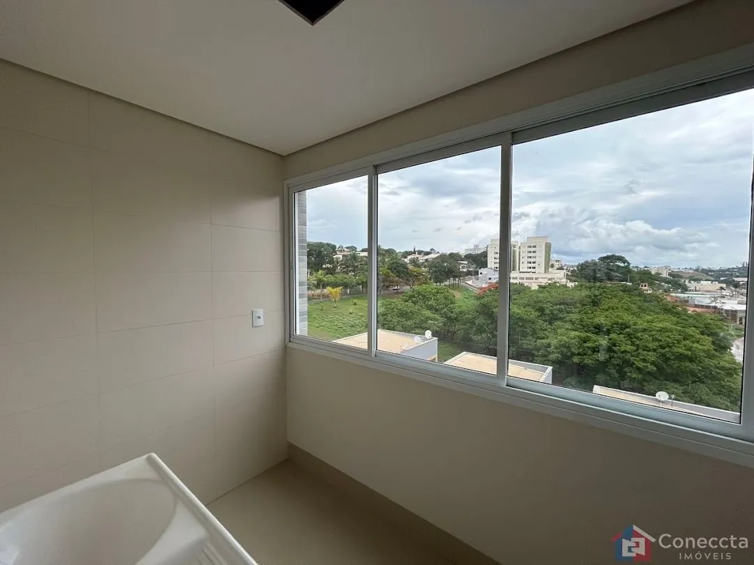 Imagem Apartamento Residencial à venda, Centro, Patos de Minas - AP0157.