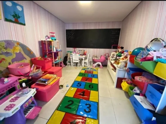 Imagem Casa de Condomínio com 4 Quartos para venda , 424m² - Valville 1