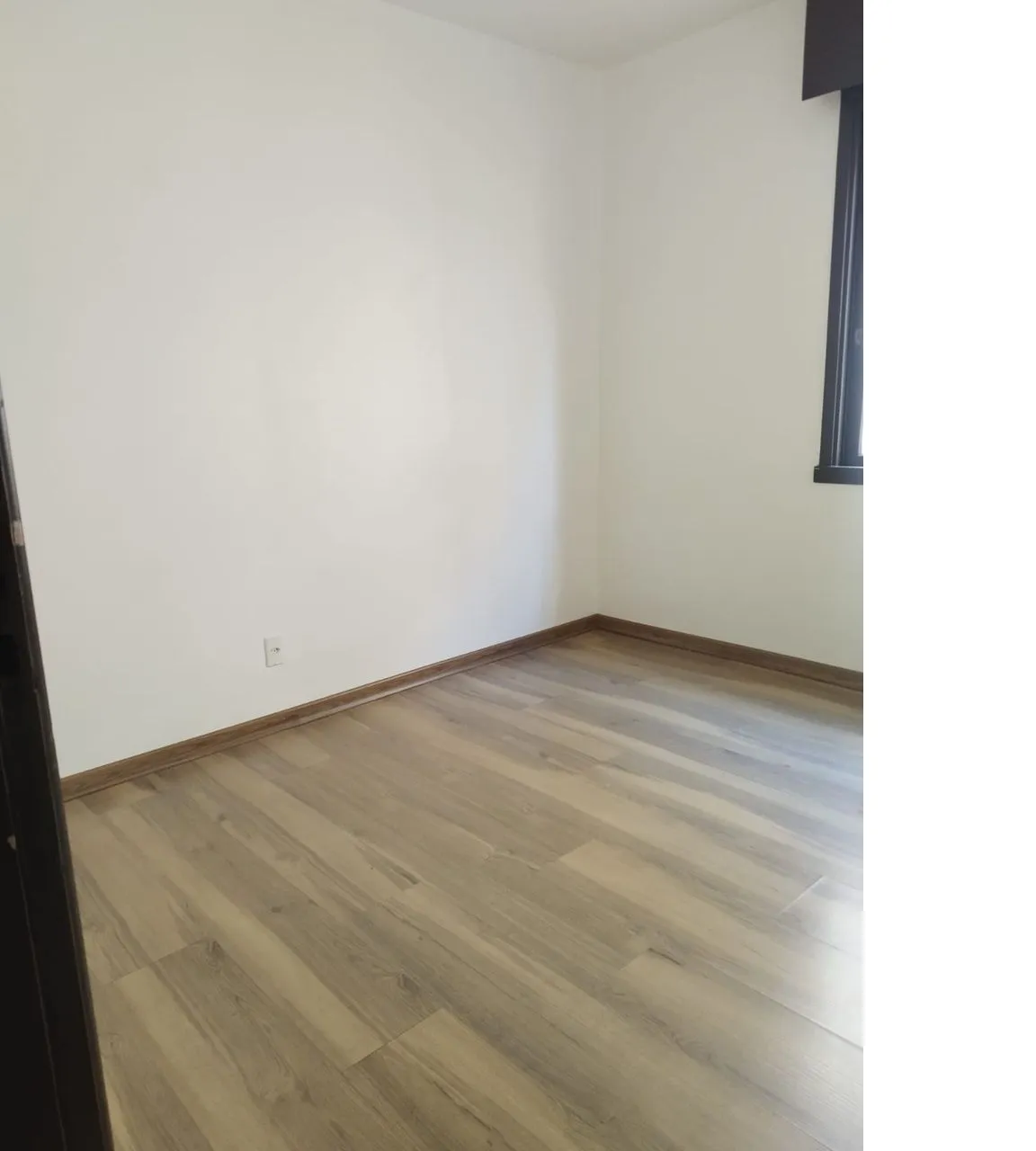 Imagem Apartamento semi mobiliado, desocupado e pronto para morar no bairro Bela Vista