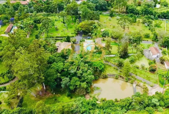 Imagem Sítio em Terra Preta / Mairiporã de Alto Padrão