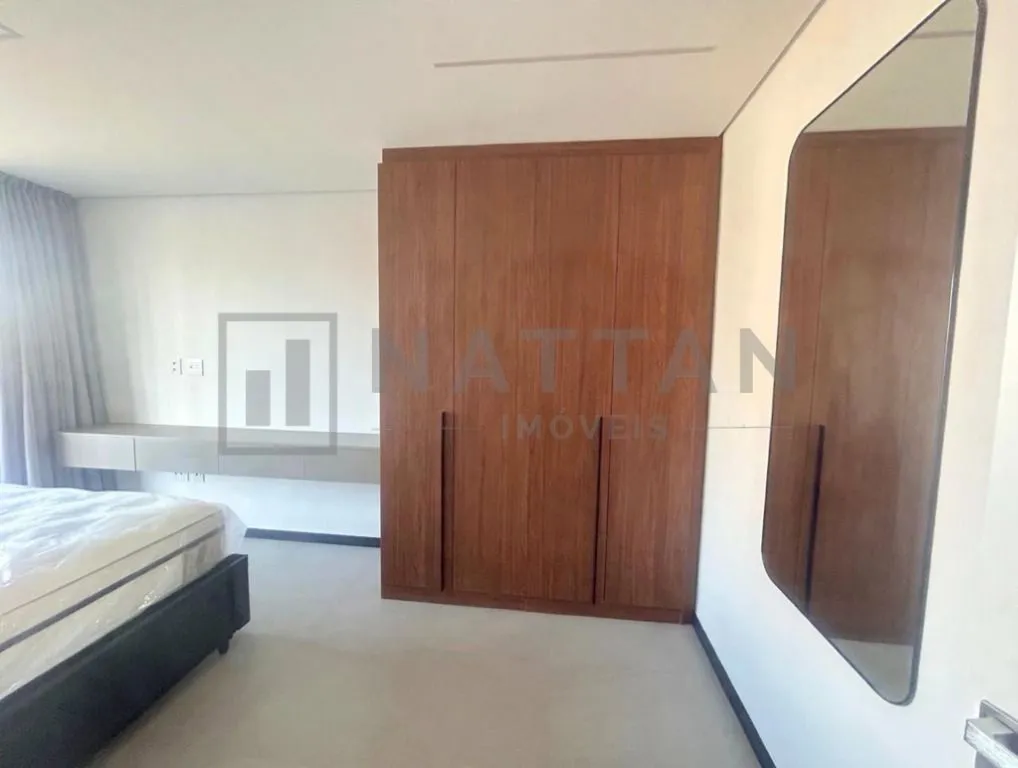 Imagem Apartamento mobiliado com varanda ampla, vista para área verde e cozinha integrada planejada