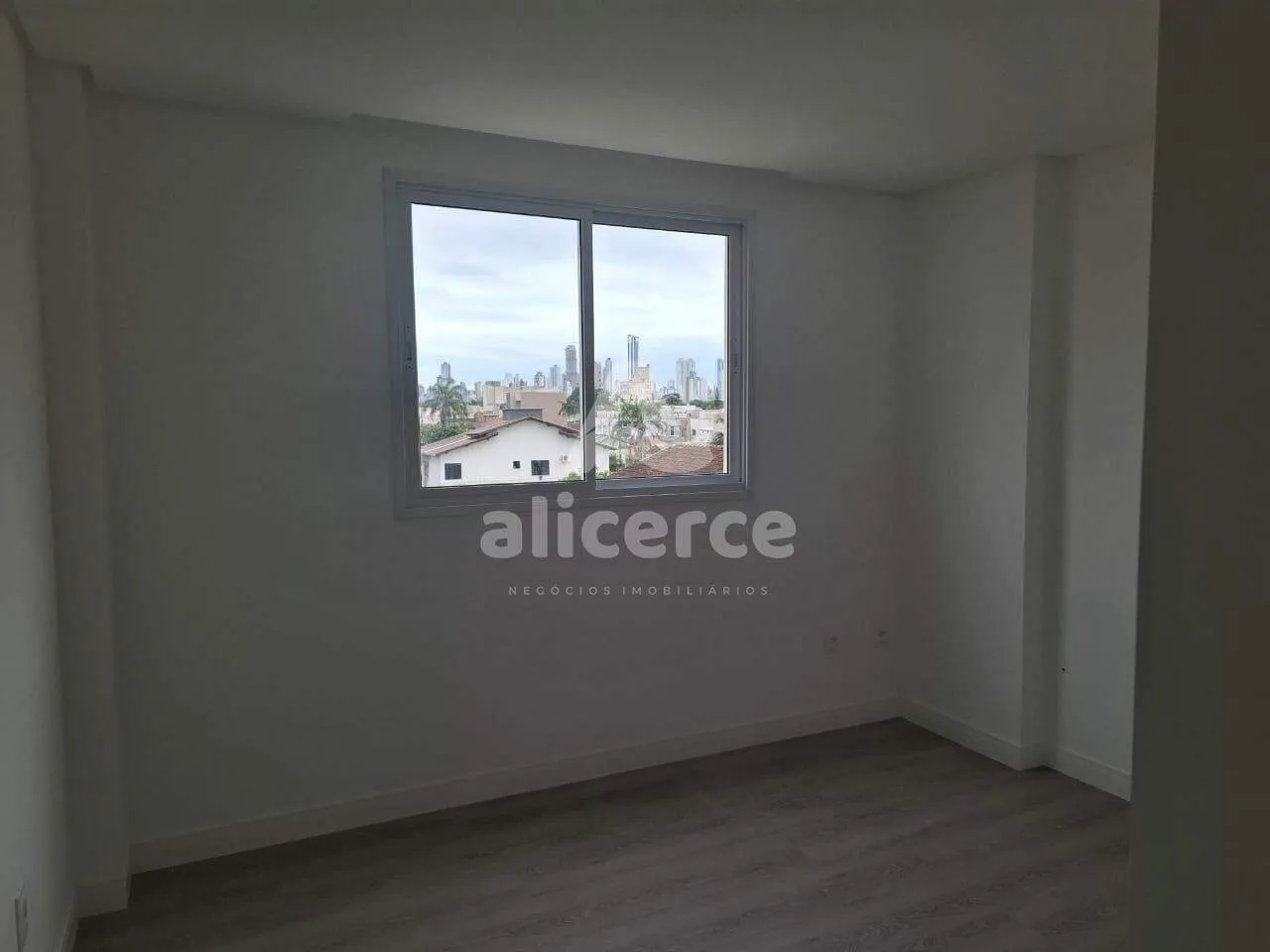 Imagem Apartamento à venda em Camboriú/SC (Bairro São Francisco de Assis) | Aceita financiamento e permuta