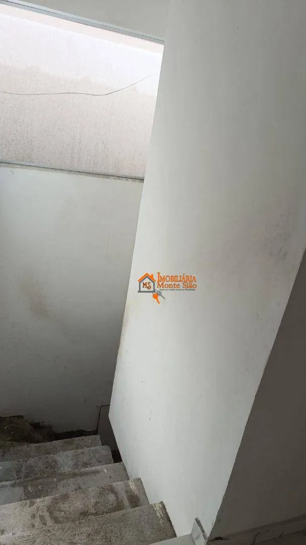 Imagem Sobrado com 3 dormitórios à venda, 125 m² por R$ 580.000,00 - Jardim Fátima - Guarulhos/SP
