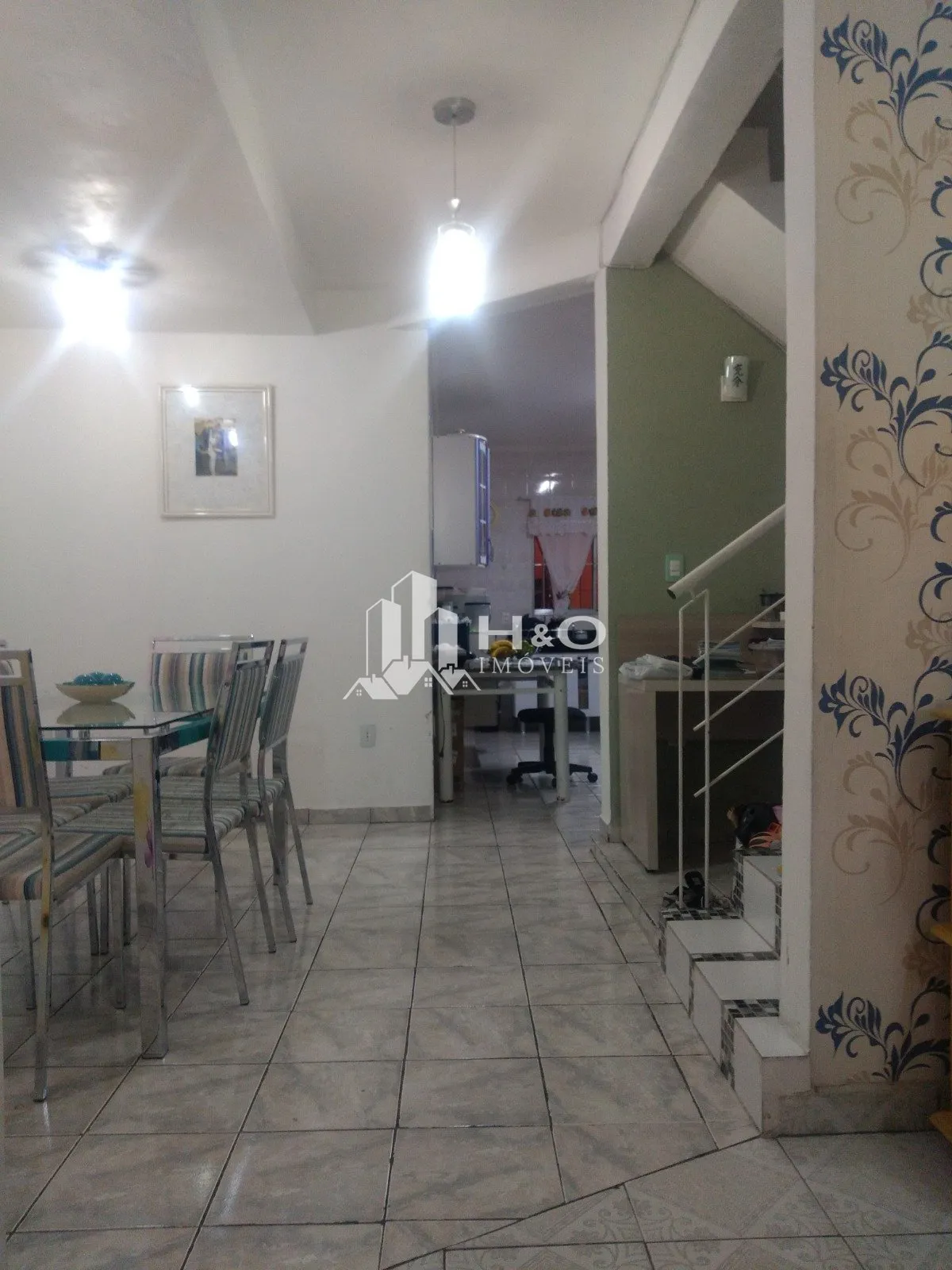 Imagem Sobrado à Venda - Próximo ao Metrô Guilhermina | Rua Tranquila | 142m² | 3 Dormitórios