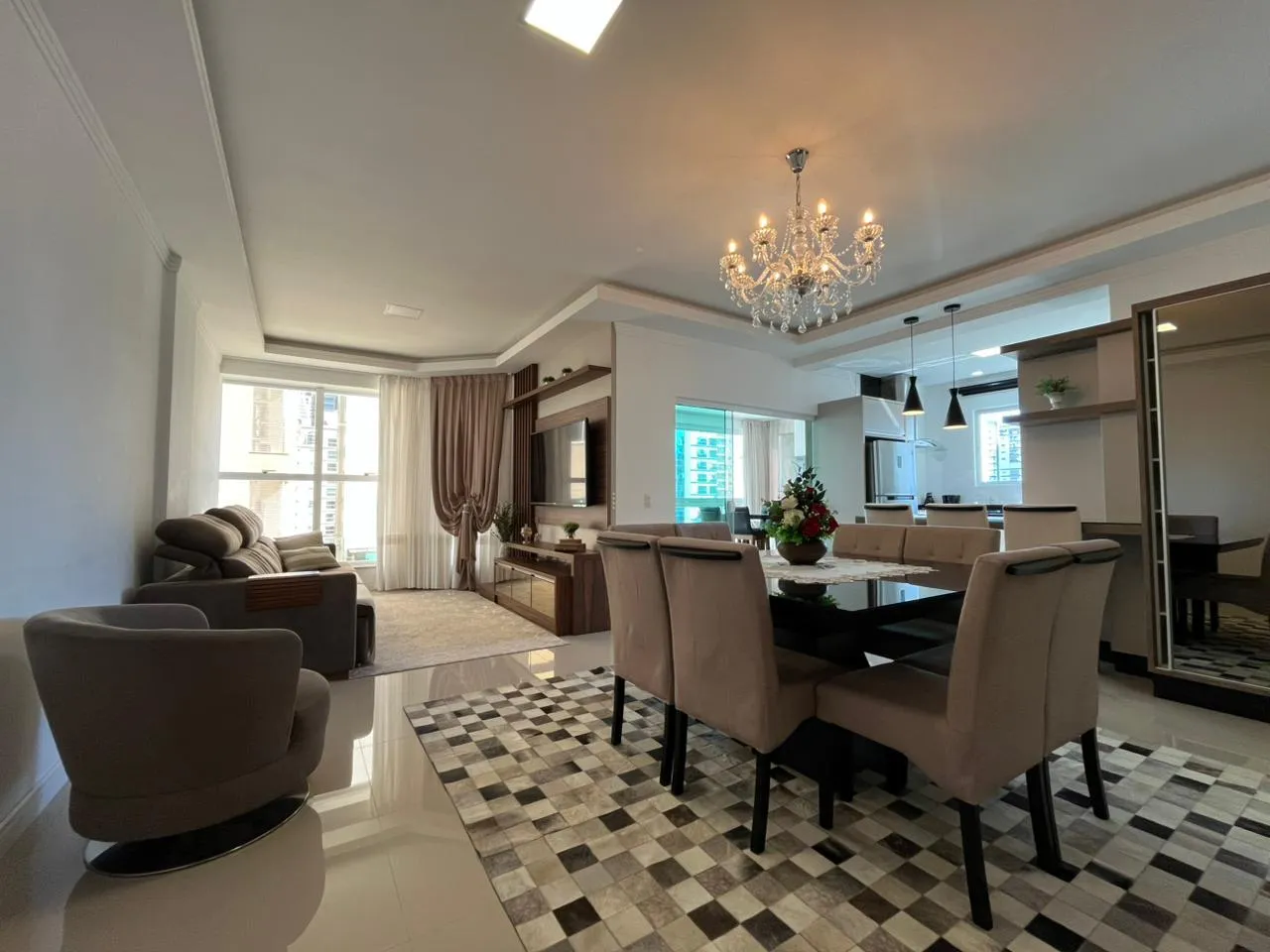 Imagem Apartamento à venda com 159m2 por R$ 2.380.000,00