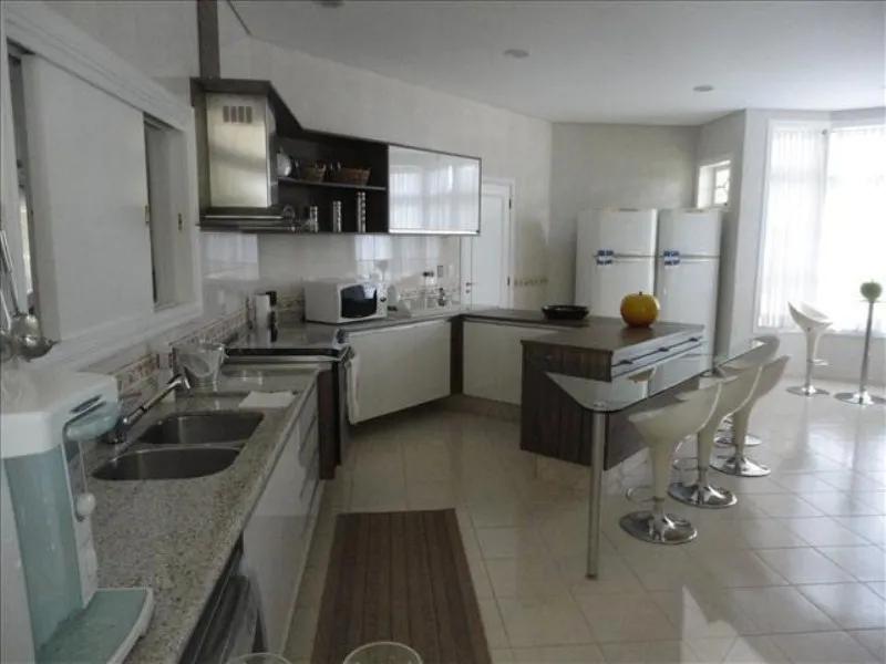 Imagem Casa Exclusiva no Cond. Residencial City Castelo com 680M²