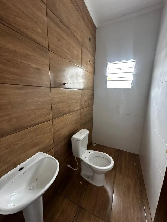 Imagem CASA NOVA COM PISCINA LADO PRAIA NO TUPY
