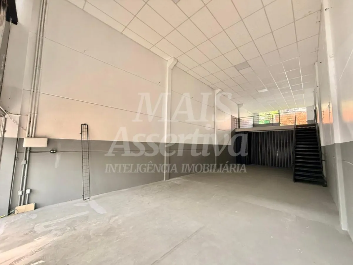 Foto do imóvel Ótima sala comercial para locação em Novo Hamburgo - Com mezanino