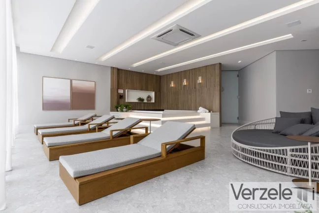 Imagem Apartamento Quadra Mar para Venda em Balneário Camboriú / SC no bairro Centro