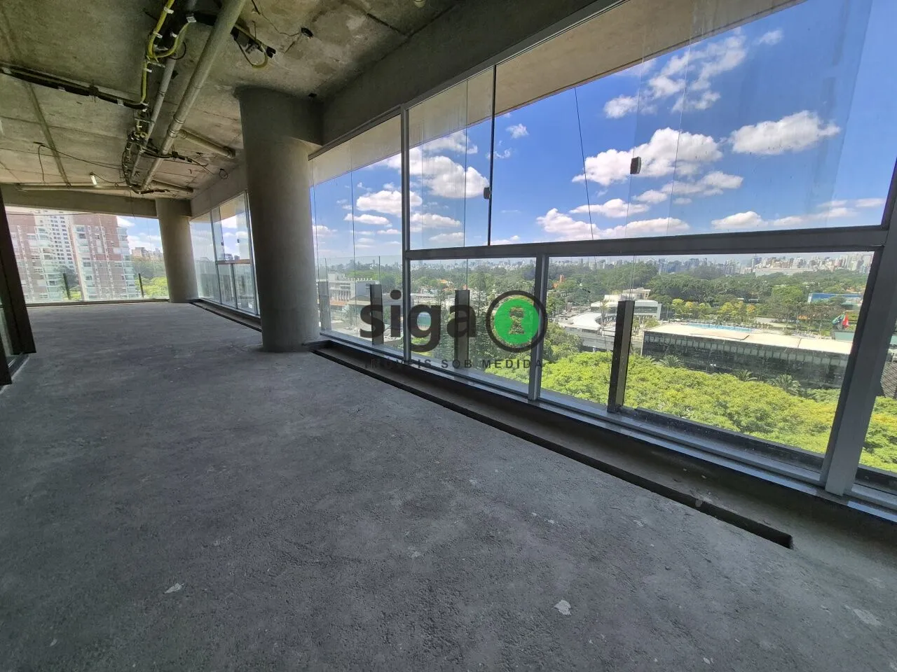 Imagem Apartamento a venda com 3 quartos em MOEMA / Ibirapuera - São Paulo