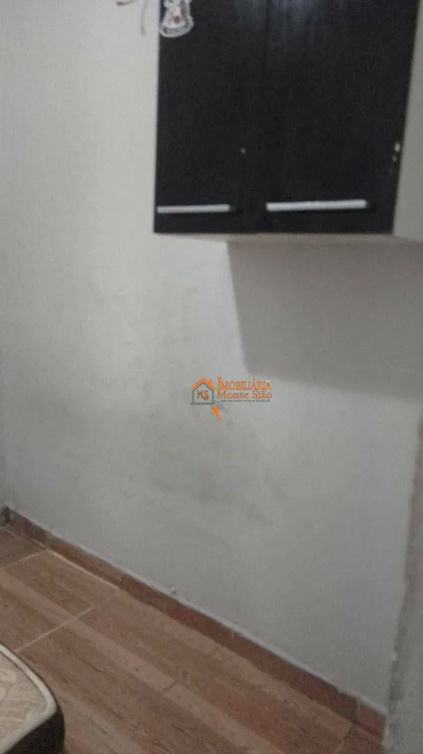 Imagem Sobrado com 12 dormitórios à venda, 375 m² por R$ 350.000,00 - Taboão - Guarulhos/SP
