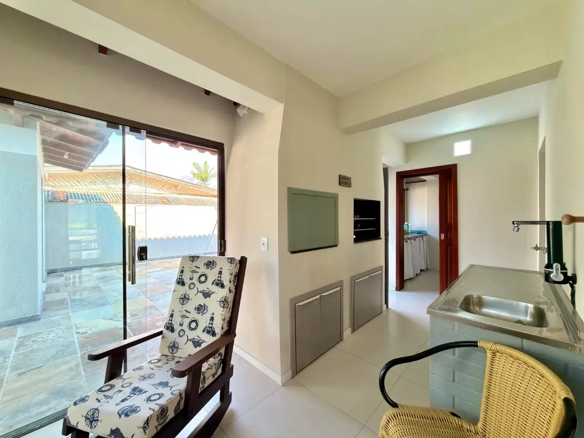 Imagem CASA EM BAIRRO À VENDA