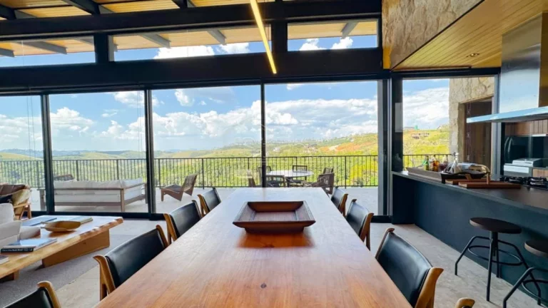 Imagem Casa de Condomínio em Campos do Jordão