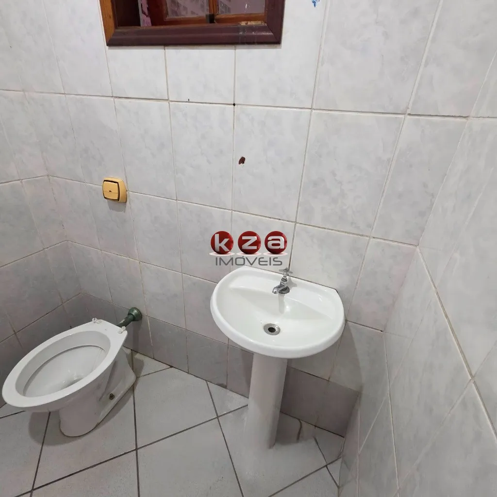 Imagem Sala Comercial para Locação em Vinhedo-SP, Bairro Capela: 1 Sala, 1 Banheiro, 1 Vaga de Garagem, 100m² de Área