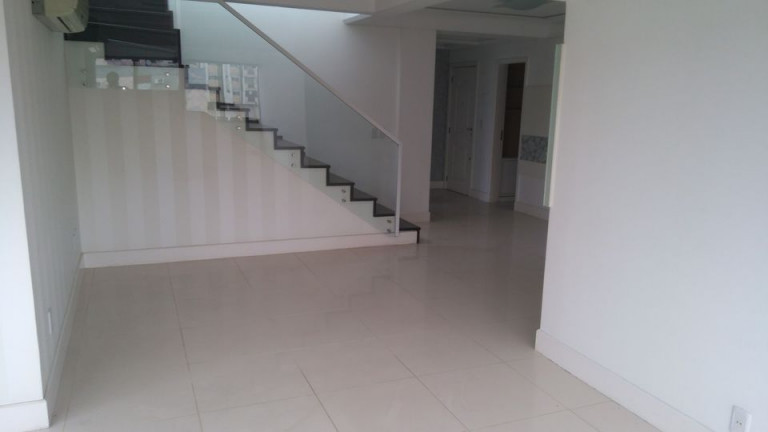 Imagem Cobertura com 3 Quartos à Venda, 180 m² em Michel - Criciúma