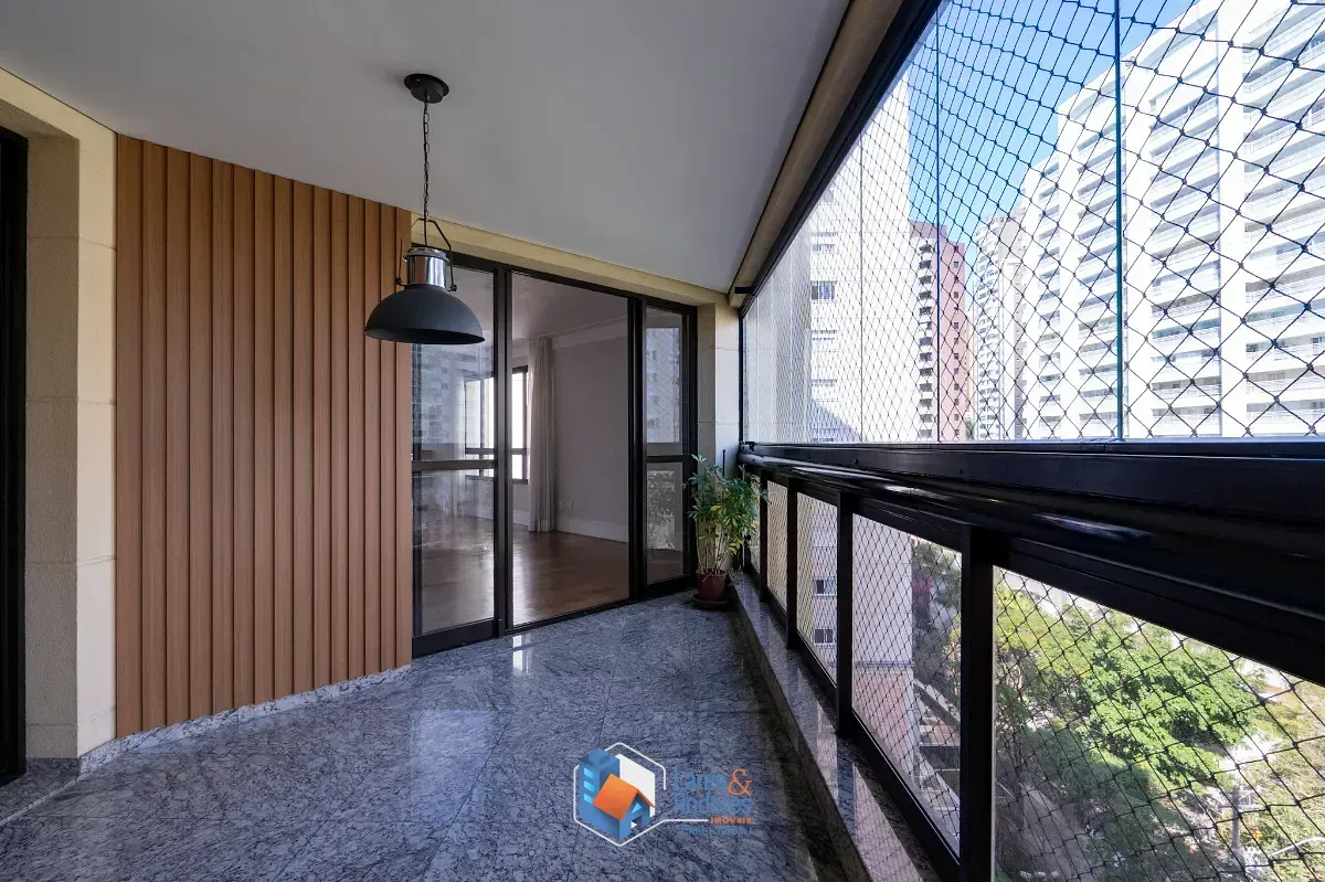 Imagem Apartamento para venda em Vila Suzana com 3 quartos, sendo 3 suítes, 220m²