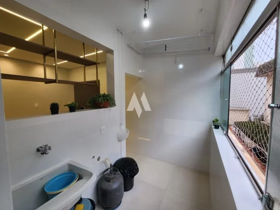Imagem Apartamento com garagem fechada na Ponta da praia!