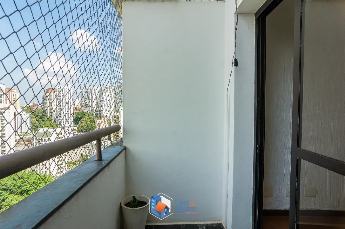 Imagem Cobertura para venda em Vila Suzana com 3 quartos, sendo 1 suíte, 223m²