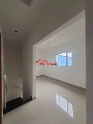 Imagem Casa Sobreposta Alta