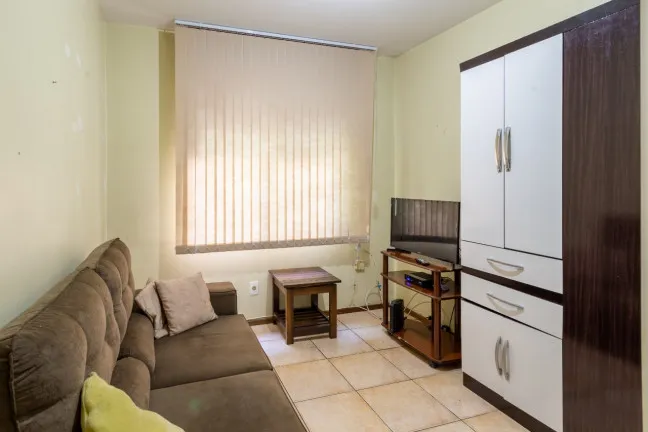 Imagem Apartamento com 2 Quartos à Venda, 67 m² em Centro - Santa Maria