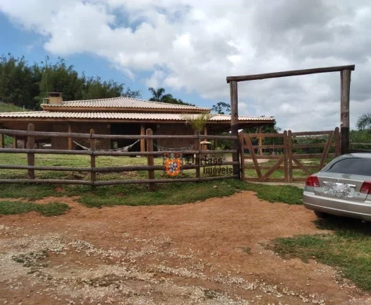Foto do imóvel Chácara com 3 dormitórios à venda, 3000 m² por R$ 1.500.000,00 - Ribeirão Grande - Pindamonhangaba/SP