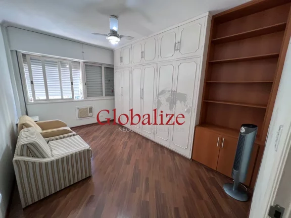 Imagem Apartamento à venda com 3 dormitórios e 1 vaga demarcada no bairro do Gonzaga em Santos por R$ 970.000,00