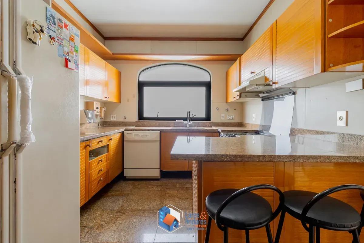 Imagem Apartamento para venda em Santa Cecília com 4 quartos, sendo 2 suítes, 340m²