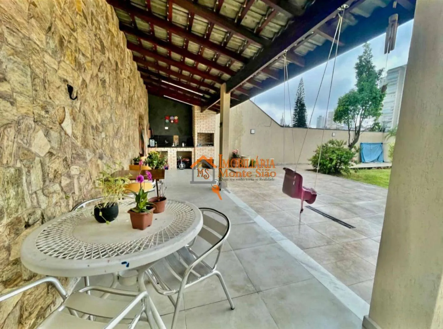 Imagem Sobrado com 4 dormitórios à venda, 512 m² por R$ 1.690.000,00 - Vila Rosália - Guarulhos/SP