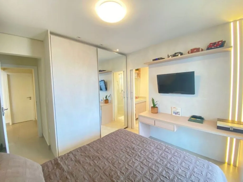 Imagem APARTAMENTO COM 146,00 m² - GUILHERMINA - PRAIA GRANDE SP