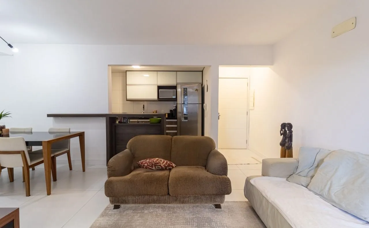 Imagem 3 Dormitórios com Suíte | 90m² | Lareira e Churrasqueira | Bravo Melnick