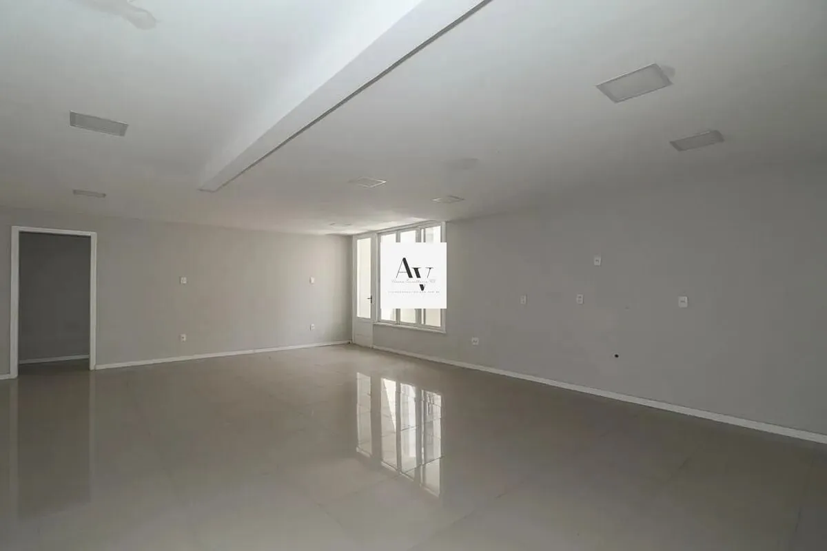 Foto do imóvel Apartamento à venda em Ramiro Barcelos 1081