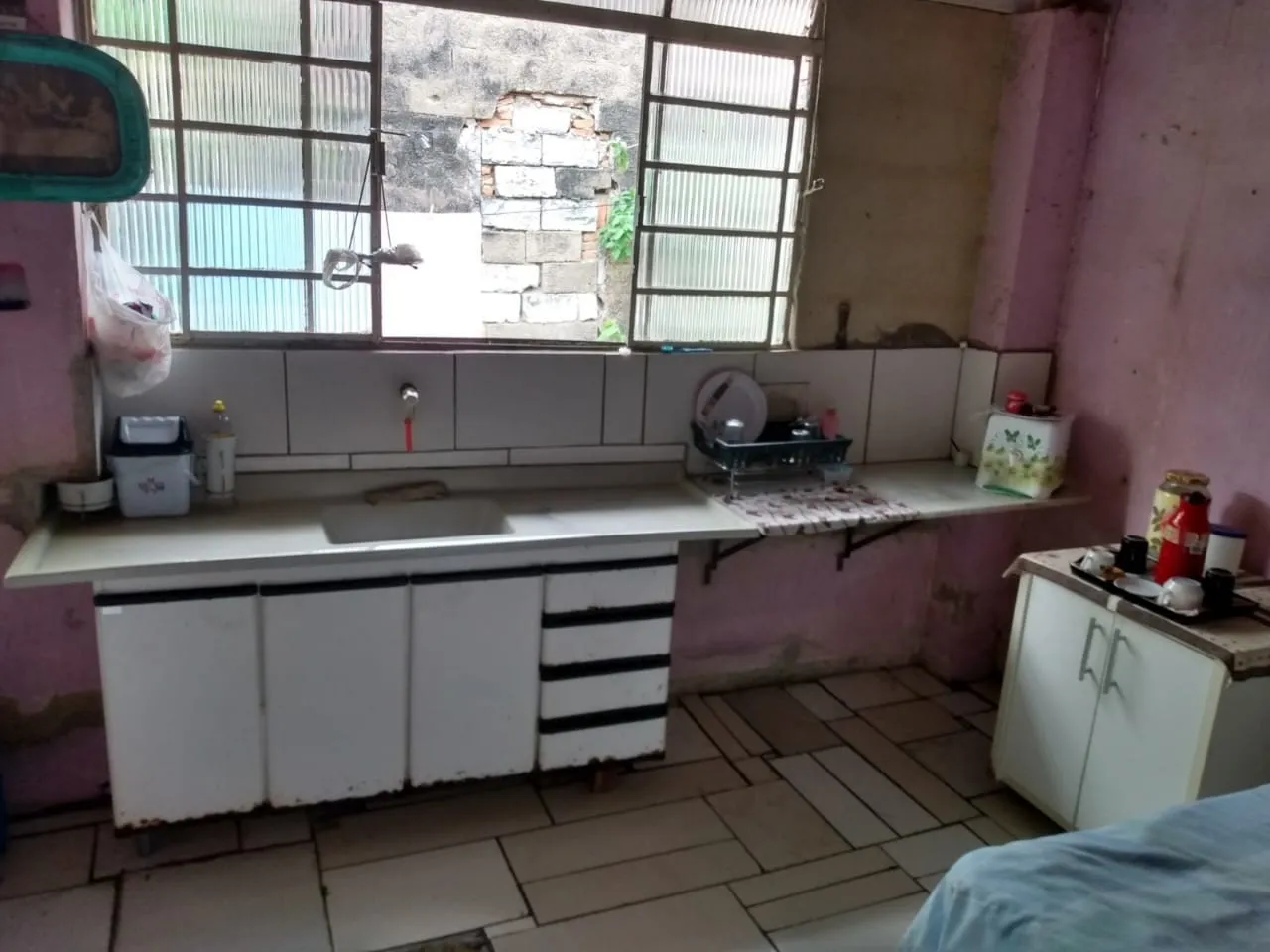 Imagem Casa à venda 2 Quartos, 2 Vagas, 250M², Conjunto Residencial Araretama, Pindamonhangaba - SP