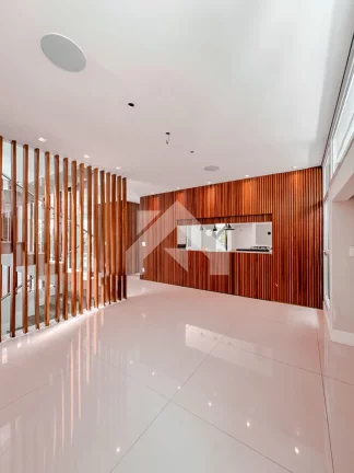 Imagem Casa de Condomínio em Residencial Tambore - Barueri