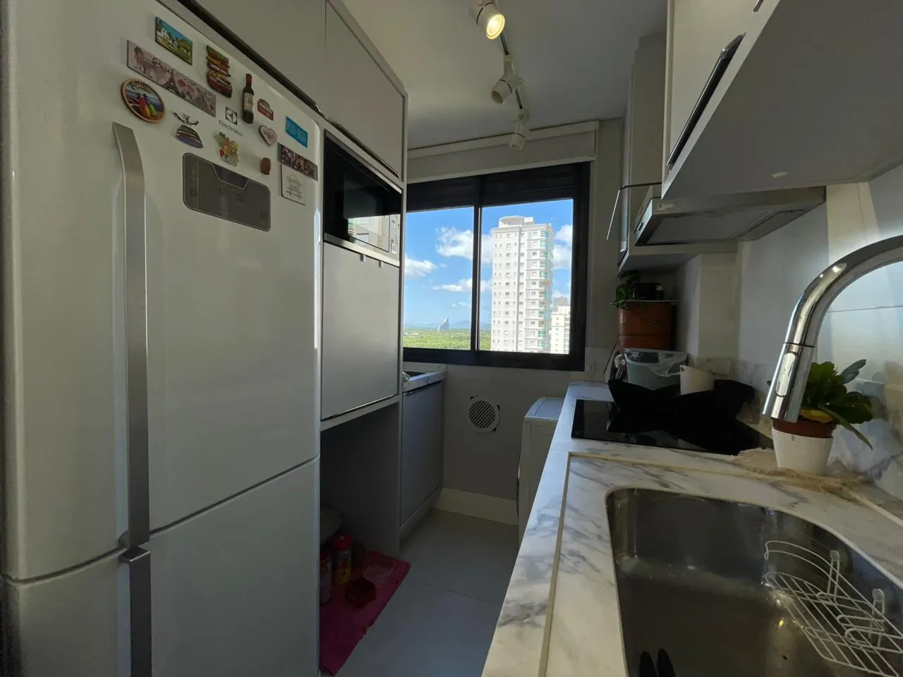 Imagem Apartamento à venda com 98.8m2 por R$ 2.130.000,00