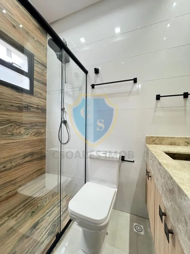 Imagem CASA 3 DORMS COM 2 SUITES