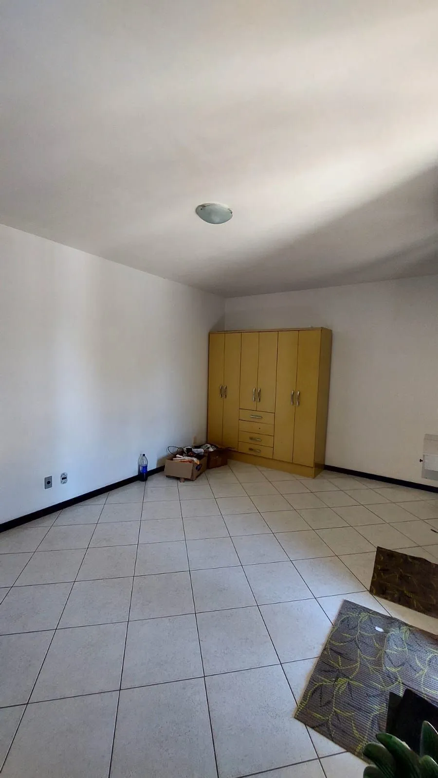 Imagem Casa no bairro Vila Nova - 4 dormitórios, Sendo 1 Suíte