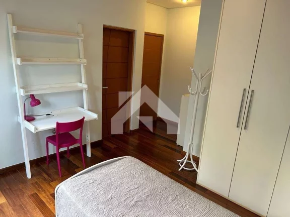 Imagem Casa de Condomínio em Jardim do Golf I - Jandira