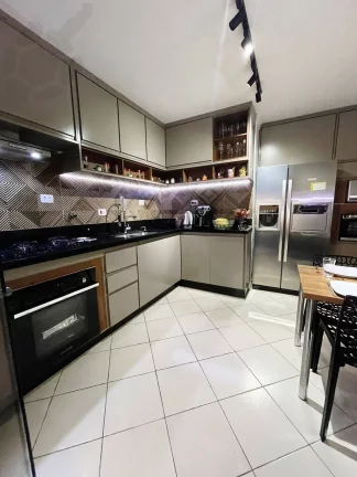 Imagem MOEMA * 3 DORM. * SUÍTE * TOTALMENTE REFORMADO * 1 VAGA