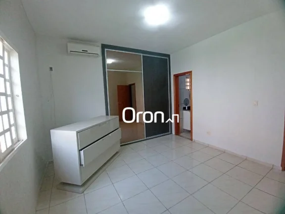 Imagem Casa à venda, 245 m² por R$ 692.000,00 - Jardim Mariliza - Goiânia/GO