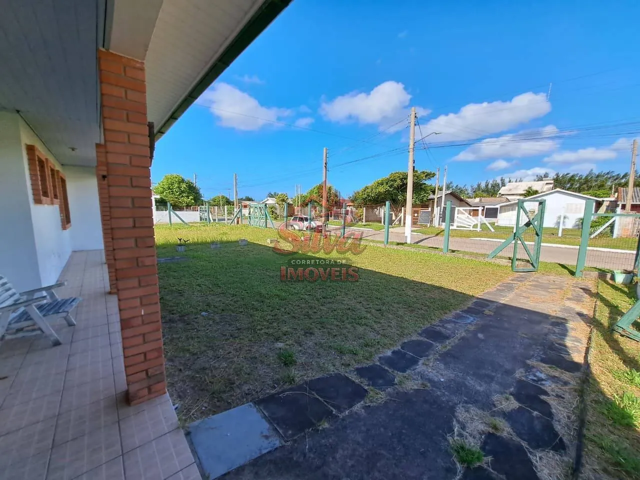 Imagem C487| Casa à venda em Imbé RS com 3 dormitórios, suíte e pátio cercado