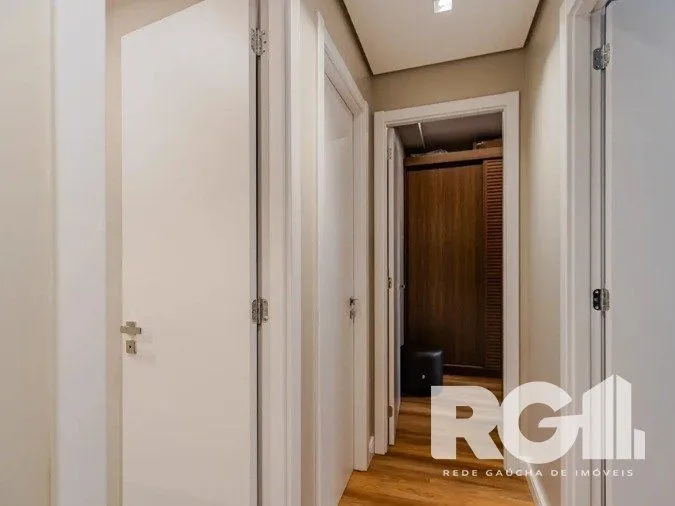 Imagem Apartamento Mobiliado à Venda - 3 Dormitórios, 1 Suíte, 81m², 1 Vaga