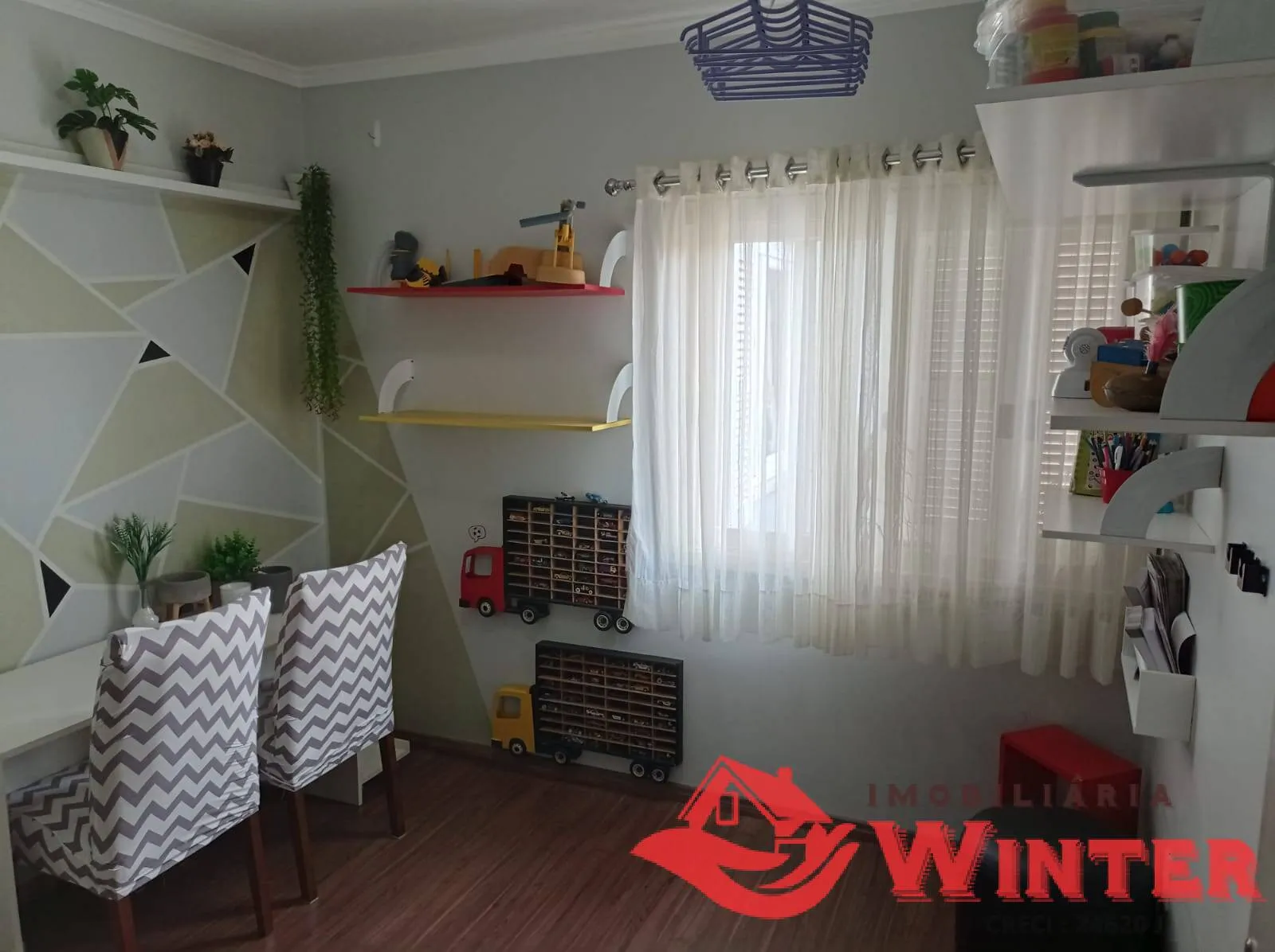 Imagem Cobertura duplex com móveis sob medida na cidade de Feliz.