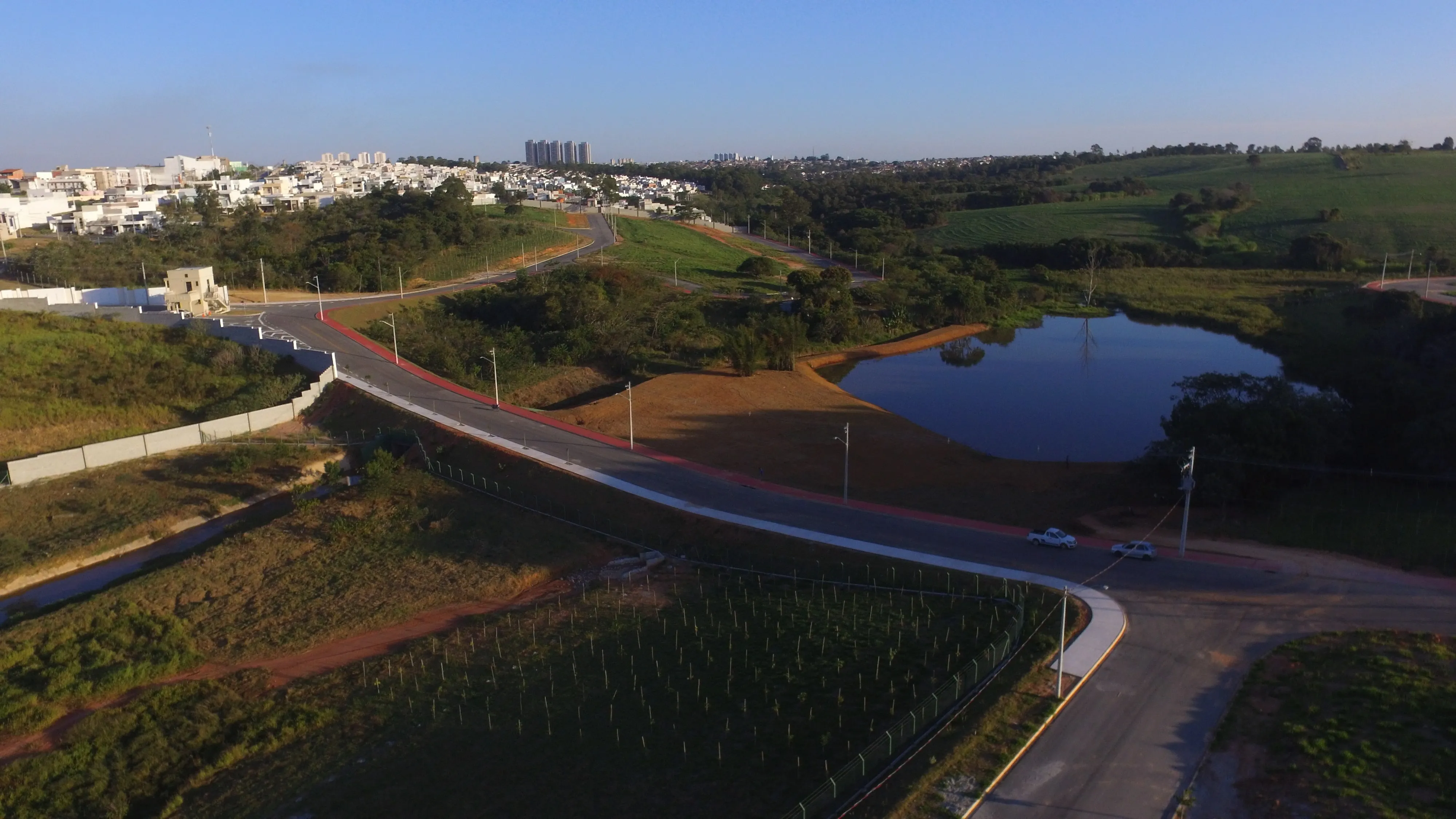 Imagem Terreno no Residencial Jardim Helena Maria de 357m².