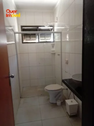 Imagem Chácara em condomínio: 3 quartos, 3 suítes, 1 sala, 5 banheiros, 3 vagas de garagem, 600m² em Ribeirão Preto-SP