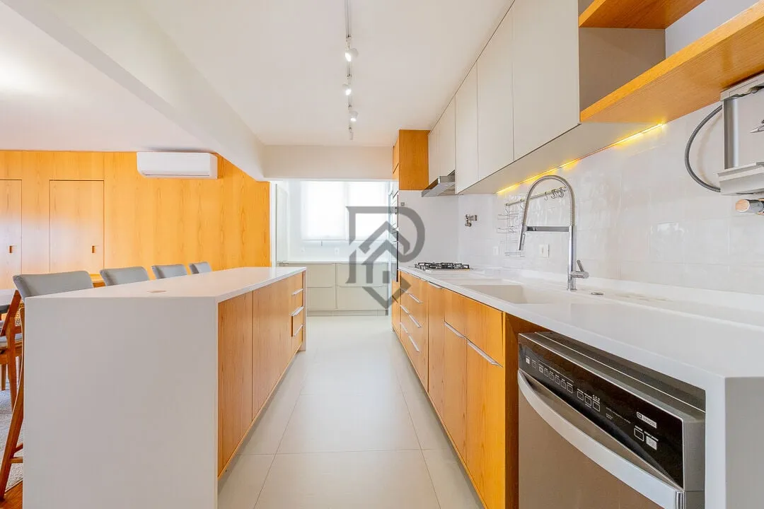 Imagem Apartamento reformado Próximo ao Metrô Borba Gato