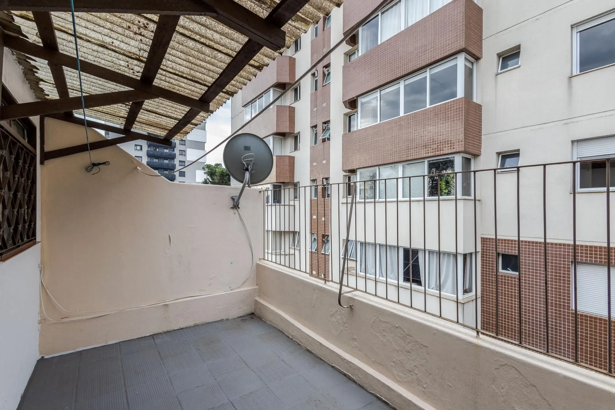 Imagem Casa para Venda - 210m², 4 dormitórios, 2 vagas - Petrópolis
