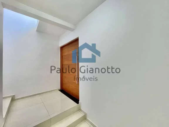 Imagem Casa Nova e Moderna em Condomínio de Cotia