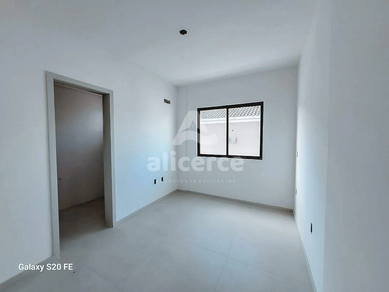 Imagem Viva com Estilo! Apto 3 Dorms com suíte + Área de Lazer Completa - Nova Palhoça/SC
