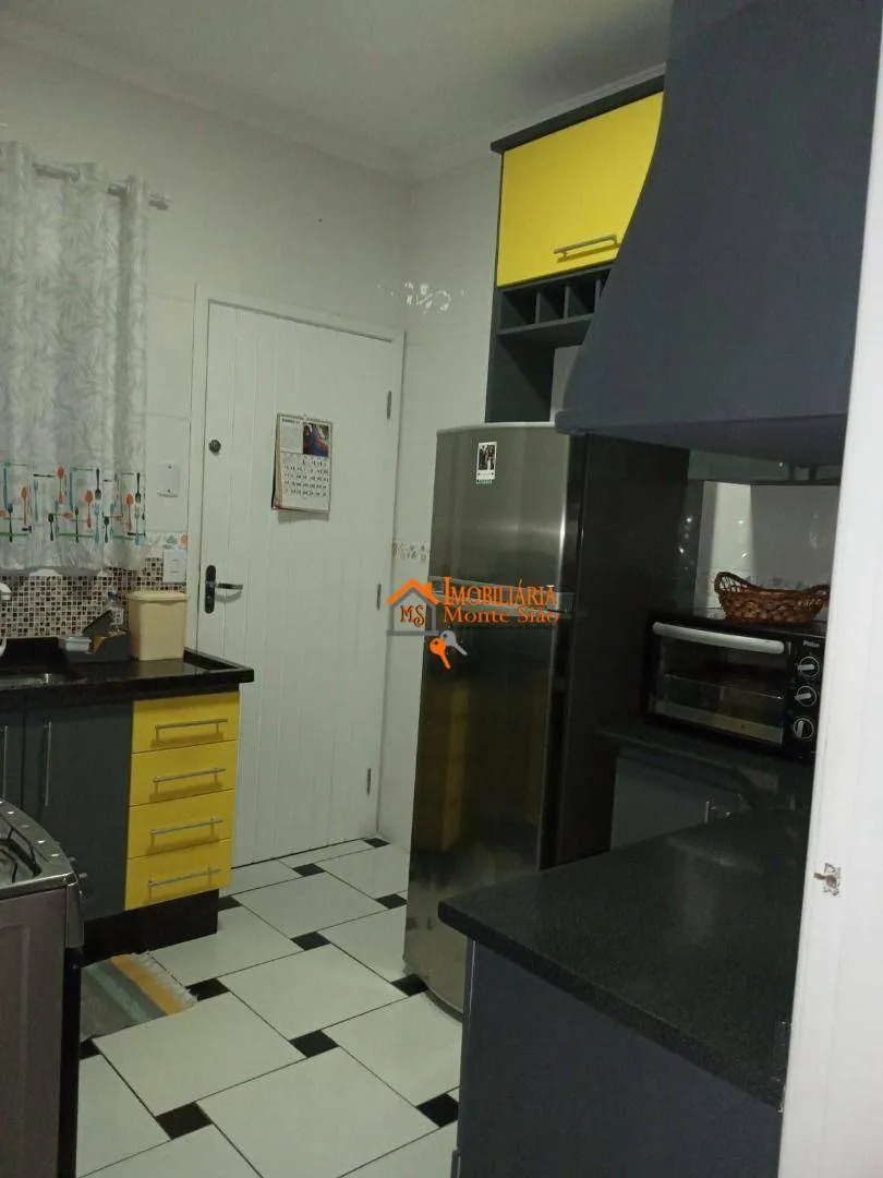 Imagem Sobrado com 3 dormitórios à venda, 93 m² por R$ 890.000,00 - Picanco - Guarulhos/SP