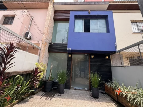 Imagem Casa Comercial à Venda em Pinheiros, São Paulo-SP: 5 Salas, 3 Banheiros, 1 Vaga de Garagem e 120m² de Área